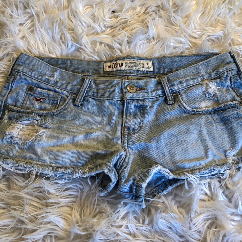 Hollister shorts 🌸